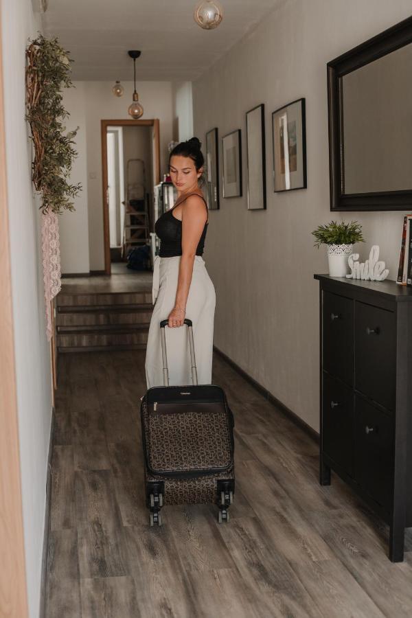 Gallery Apartment 2 Martin Ngoại thất bức ảnh